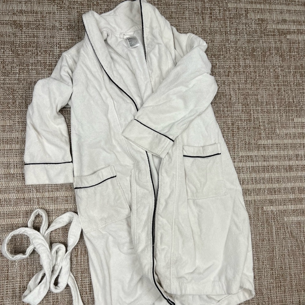 Bath Robe - image 1